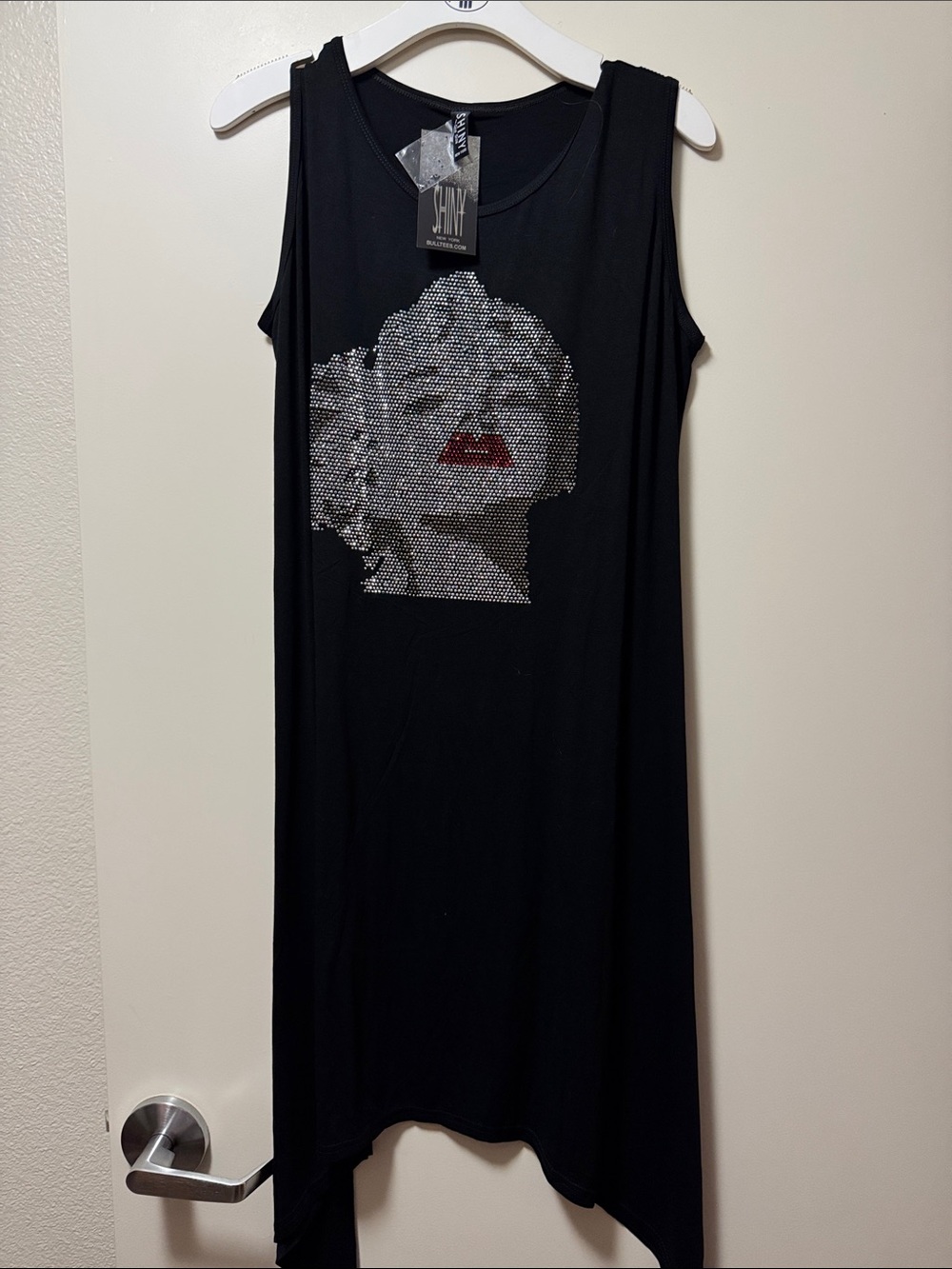 Black Sleeveless Rhinestone Marilyn Dress